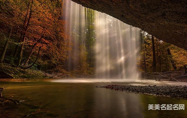 宋词中稀有好听的女生名字100个